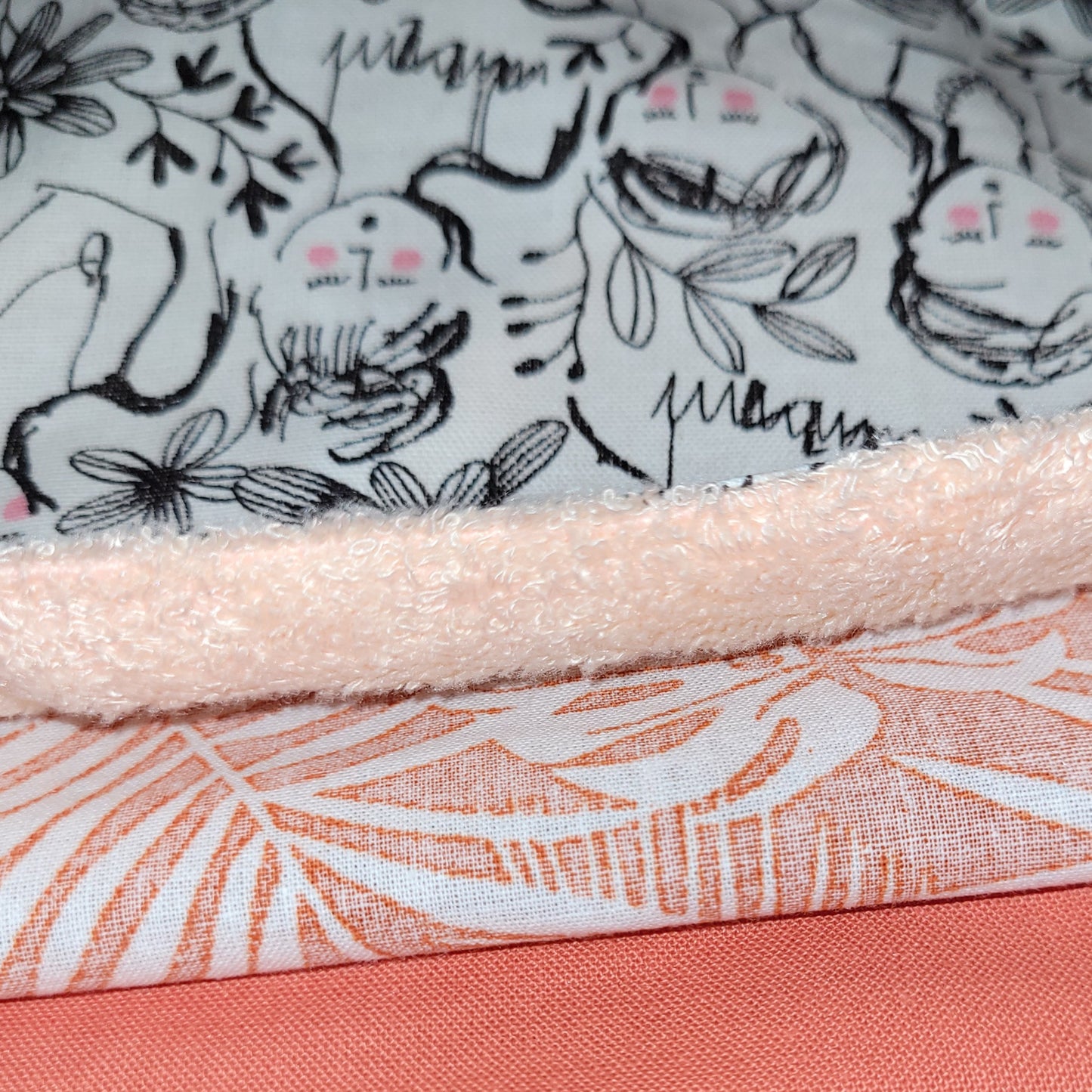 Le bavoir Bandana adulte "Feuillage/Orange"